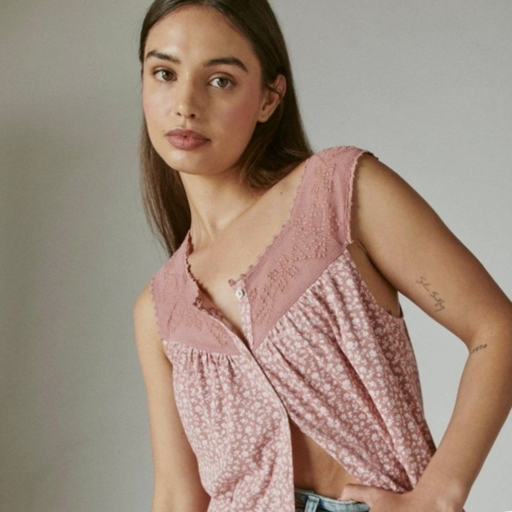 Lucky Brand Pink Ditsy Floral Crochet Lace Smocked Sleeveless Top Medium